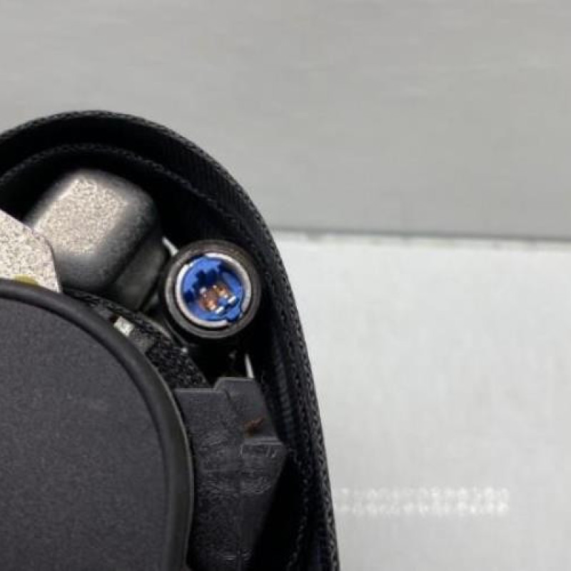 Pretensionneur de ceinture avant droit RENAULT CLIO 4 Photo n°4