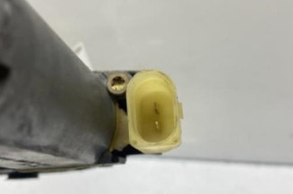 Leve vitre electrique avant droit TOYOTA YARIS 1