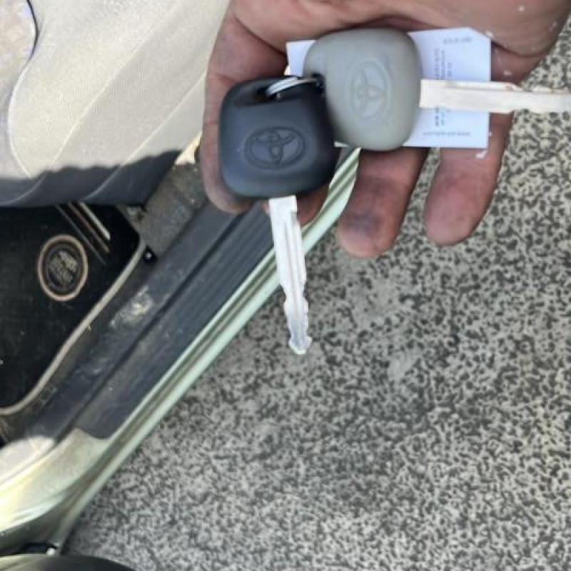 Leve vitre electrique avant droit TOYOTA YARIS 1 Photo n°15