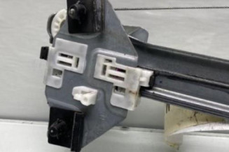 Leve vitre electrique avant droit DACIA LODGY