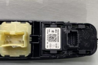 Interrupteur de leve vitre avant gauche RENAULT CLIO 4