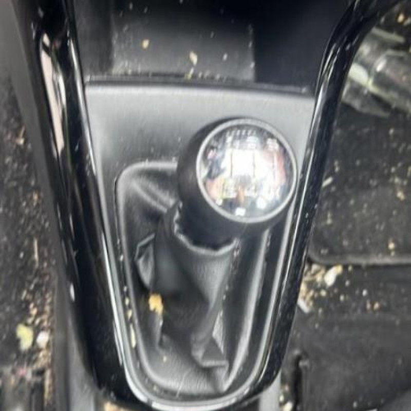 Compresseur clim CITROEN C3 2 Photo n°7