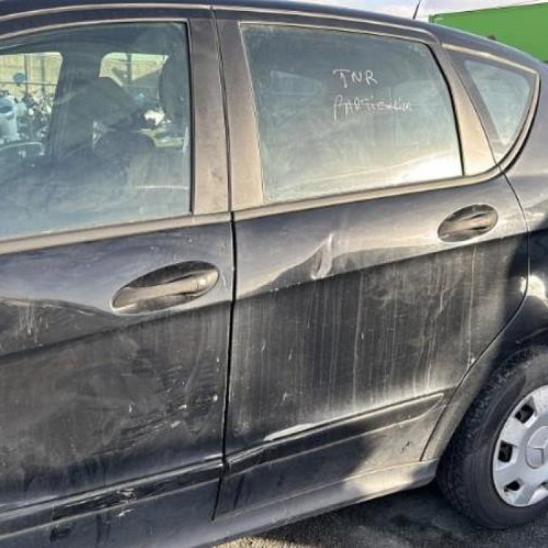 Feu arriere principal droit (feux) MERCEDES CLASSE A 169 Photo n°11