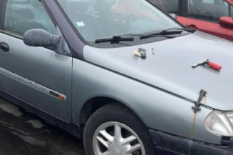 Feu arriere principal droit (feux) RENAULT LAGUNA 1