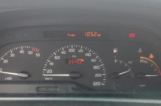 Feu arriere principal droit (feux) RENAULT LAGUNA 1