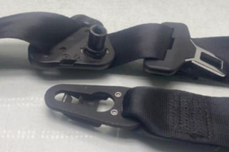 Pretensionneur de ceinture avant droit RENAULT CLIO 4 Photo n°1