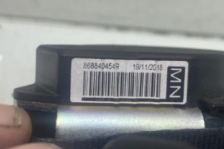 Pretensionneur de ceinture avant droit RENAULT CLIO 4