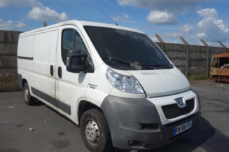 Serrure avant droit PEUGEOT BOXER 3