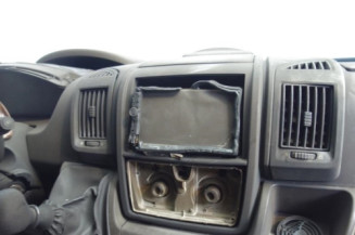 Serrure avant droit PEUGEOT BOXER 3