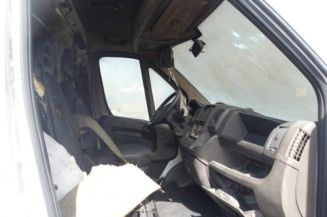 Serrure avant droit PEUGEOT BOXER 3
