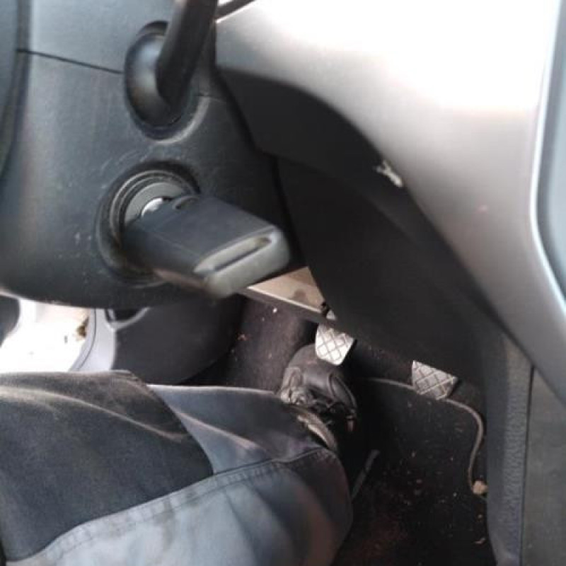 Moteur SEAT IBIZA 5 Photo n°11