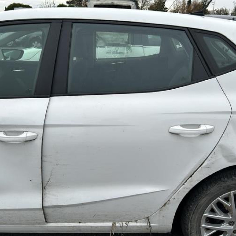Moteur SEAT IBIZA 5 Photo n°17