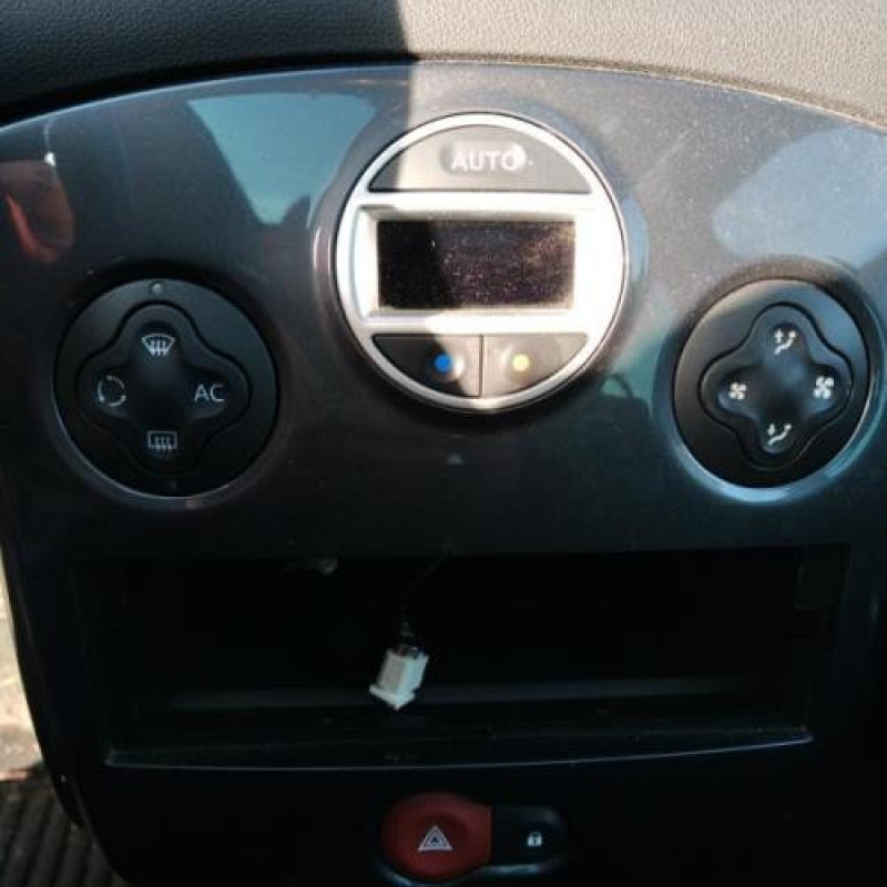 Moteur RENAULT CLIO 3 Photo n°10