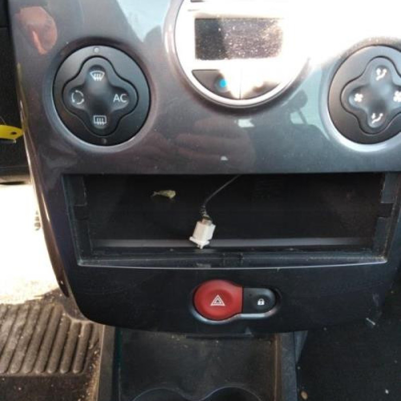Moteur RENAULT CLIO 3 Photo n°11