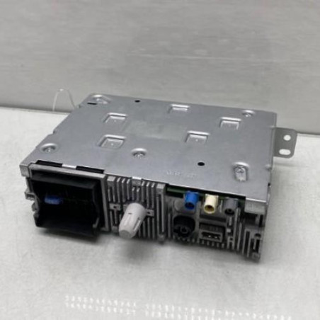 Autoradio d'origine PEUGEOT 2008 1