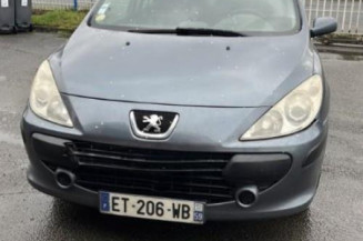 Boitier servitude moteur (BSM) PEUGEOT 307