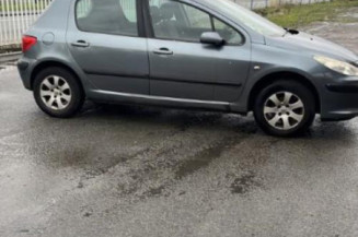 Boitier servitude moteur (BSM) PEUGEOT 307
