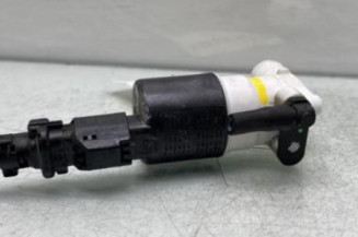 Pompe lave glace avant TOYOTA PROACE 3 CITY