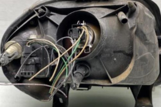 Optique avant principal gauche (feux)(phare) RENAULT CLIO 2