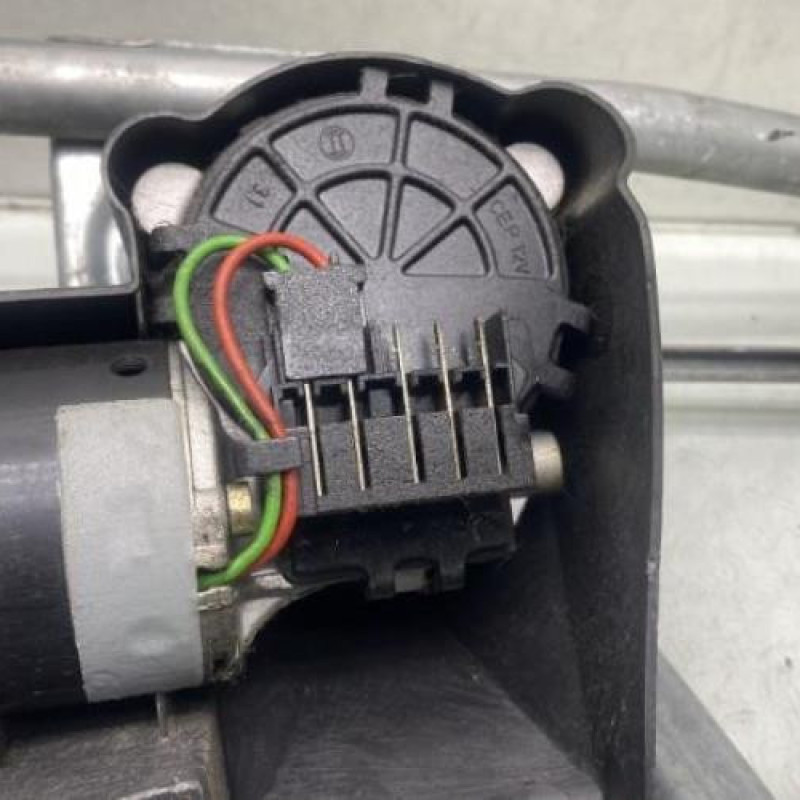 Moteur essuie glace avant FORD FIESTA 3 Photo n°8