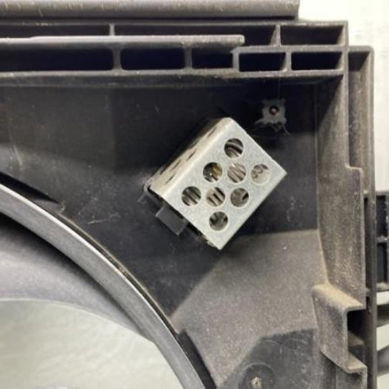 Moto ventilateur radiateur TOYOTA PROACE 3 CITY Photo n°3