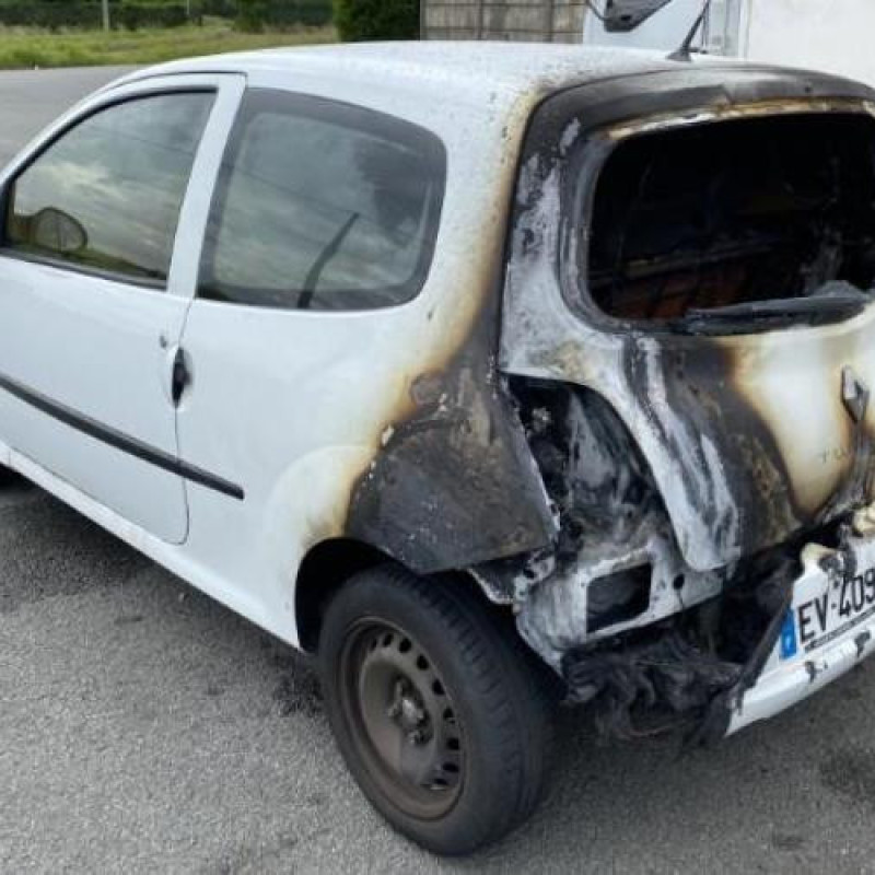 Pivot de moyeu avant droit RENAULT TWINGO 2 Photo n°7
