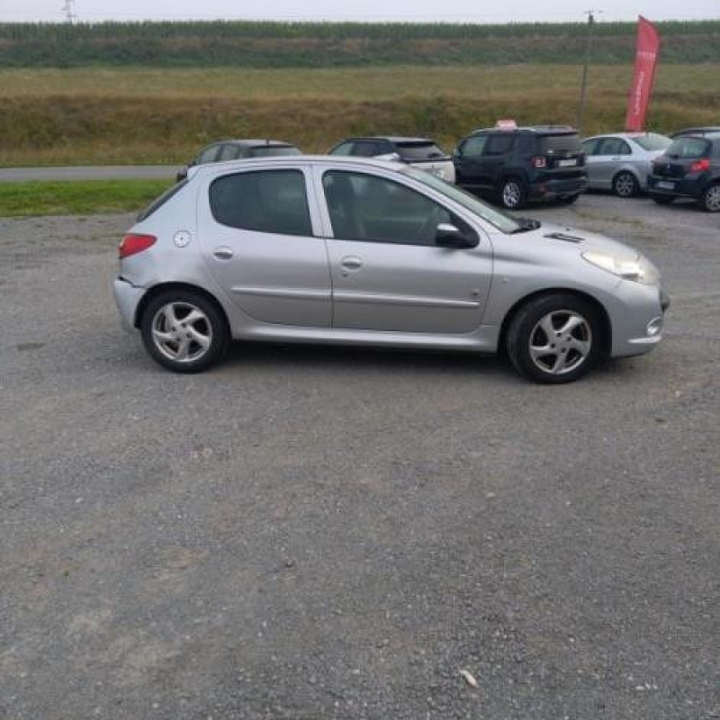 Boitier servitude moteur (BSM) PEUGEOT 206+ Photo n°5