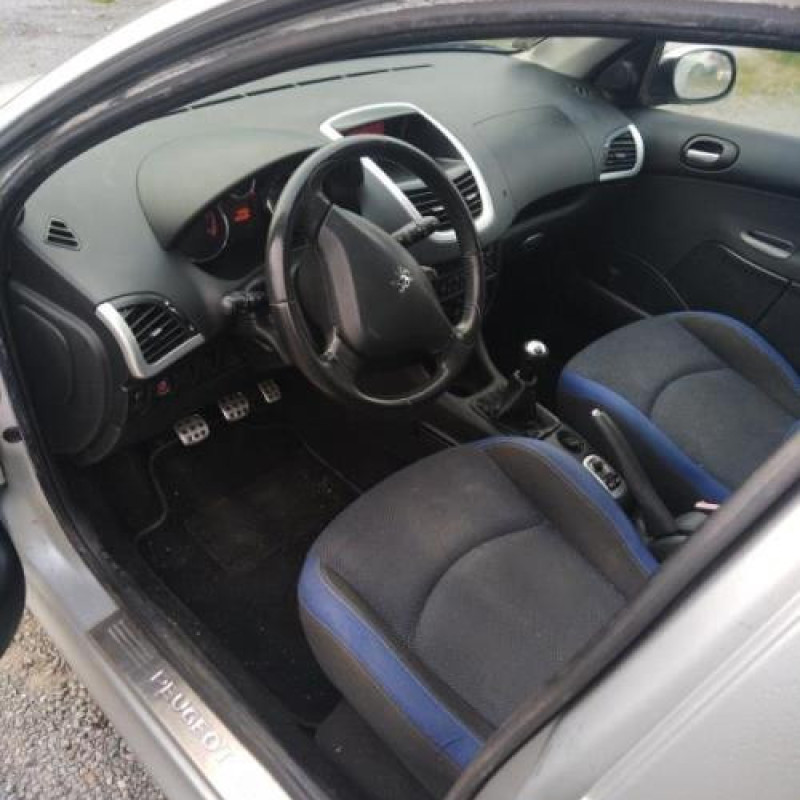 Boitier servitude moteur (BSM) PEUGEOT 206+ Photo n°8