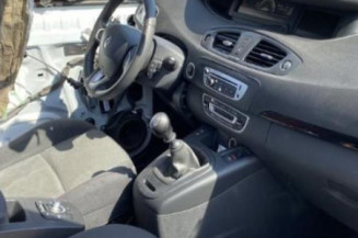 Boitier air bag RENAULT SCENIC 3