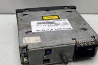 Autoradio d'origine PEUGEOT 5008 1