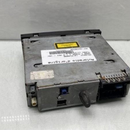 Autoradio d'origine PEUGEOT 5008 1