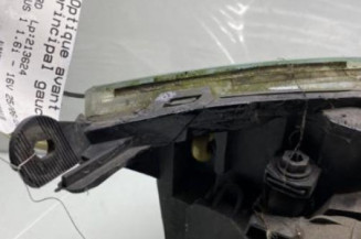 Optique avant principal gauche (feux)(phare) FORD FOCUS 1