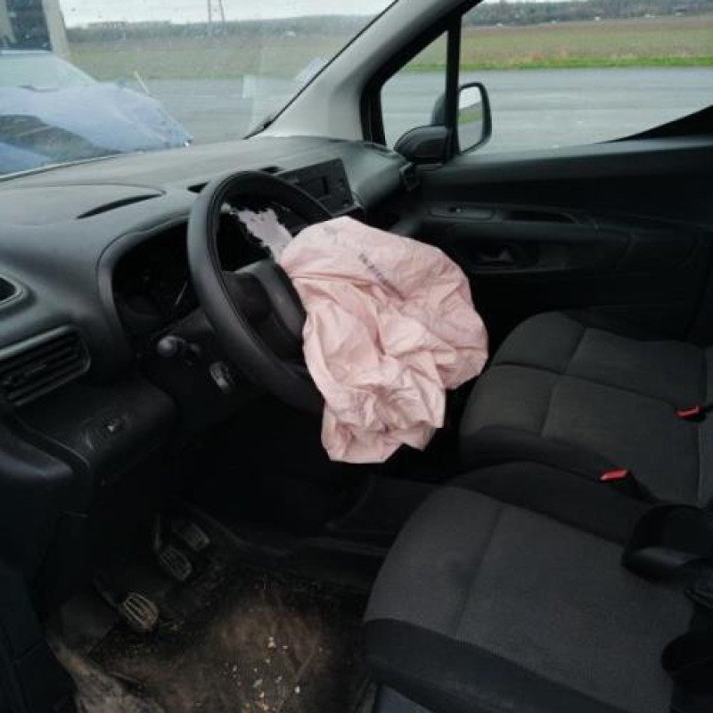 Demarreur CITROEN BERLINGO 3 M Photo n°6