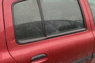 Calandre RENAULT CLIO 2