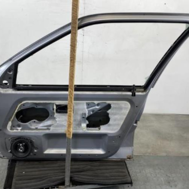 Porte avant droit CITROEN SAXO Photo n°6