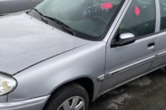 Porte avant droit CITROEN SAXO
