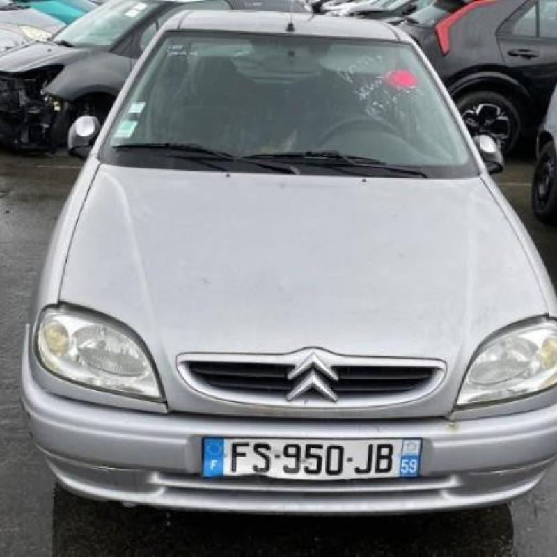 Porte avant droit CITROEN SAXO Photo n°14