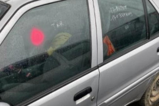 Porte avant droit CITROEN SAXO