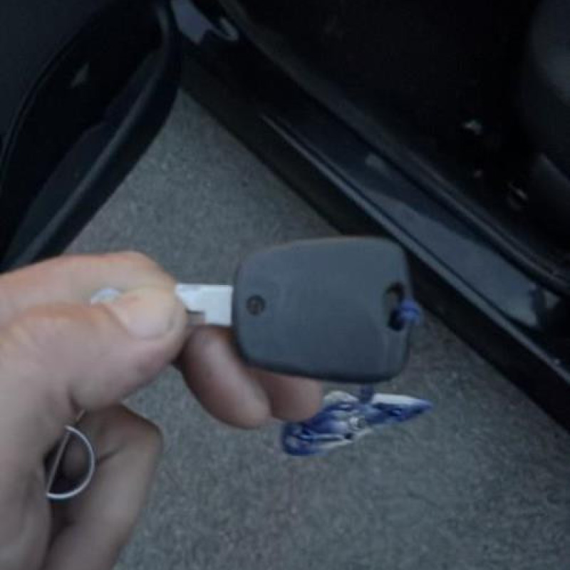 Porte avant droit PEUGEOT 206 Photo n°17