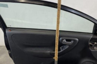 Porte avant gauche OPEL CORSA C