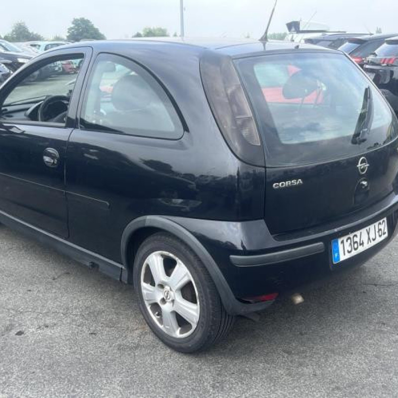 Porte avant gauche OPEL CORSA C Photo n°13