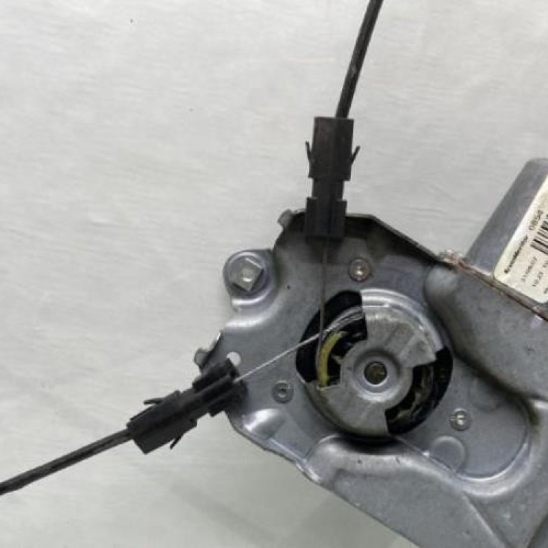 Leve vitre electrique avant gauche RENAULT CLIO 3 Photo n°3