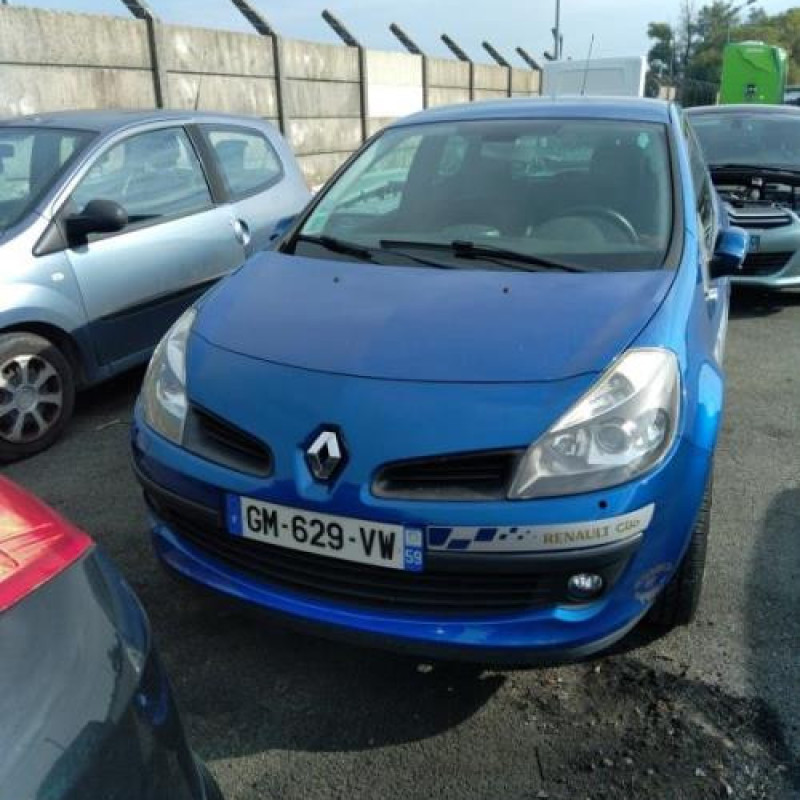 Leve vitre electrique avant gauche RENAULT CLIO 3 Photo n°9