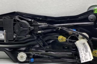 Leve vitre electrique arriere droit PEUGEOT 308 1 Photo n°1