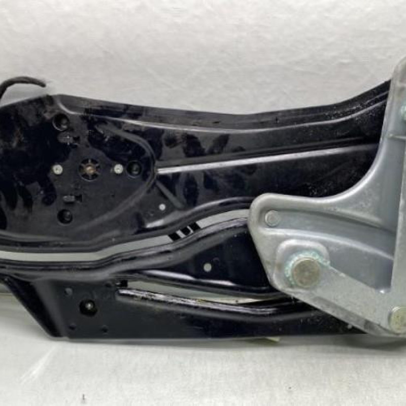 Leve vitre electrique arriere gauche PEUGEOT 308 1 Photo n°3