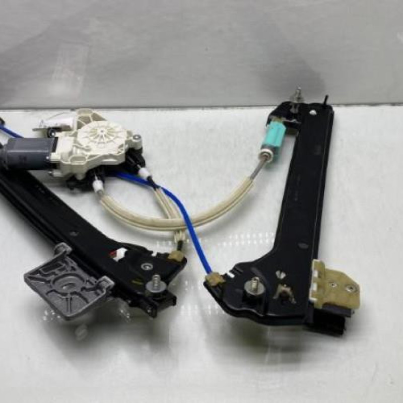 Leve vitre electrique arriere gauche MERCEDES CLASSE CLA 118 Photo n°6