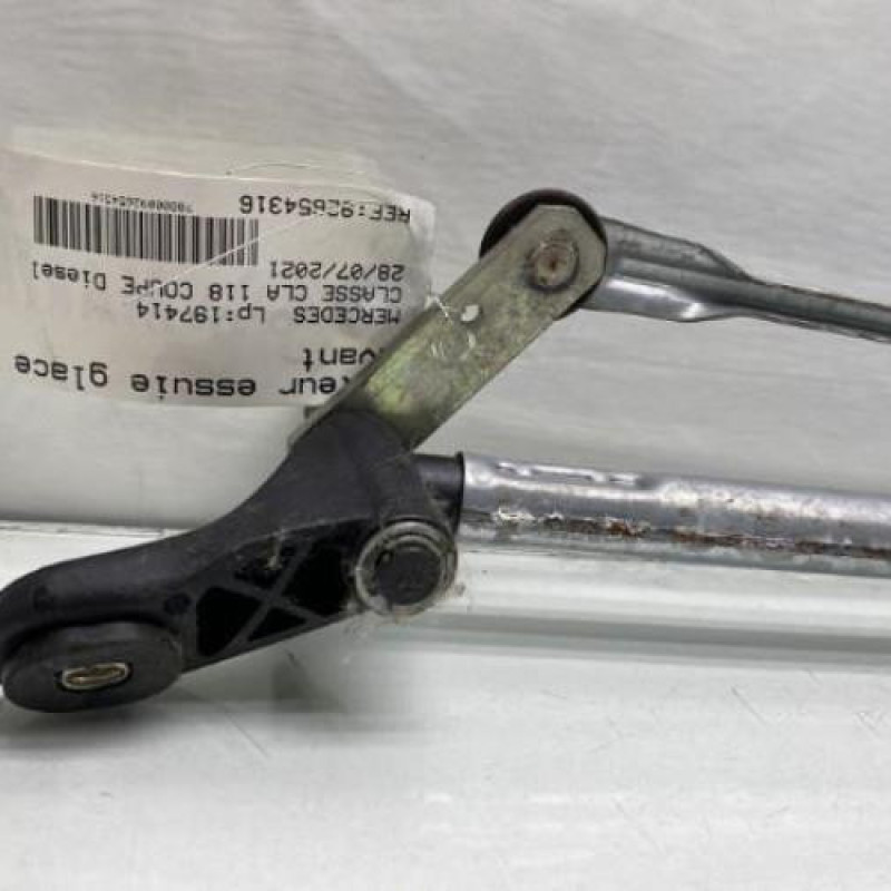 Moteur essuie glace avant MERCEDES CLASSE CLA 118 Photo n°5