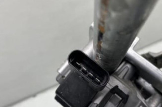 Moteur essuie glace avant MERCEDES CLASSE CLA 118