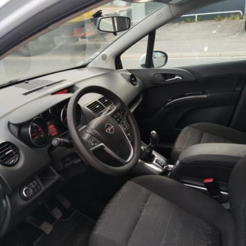 Etrier arriere droit (freinage) OPEL MERIVA B Photo n°6