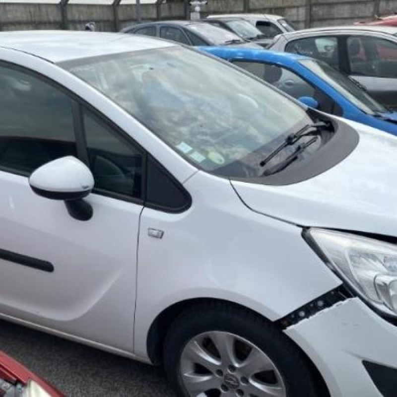 Etrier arriere droit (freinage) OPEL MERIVA B Photo n°19